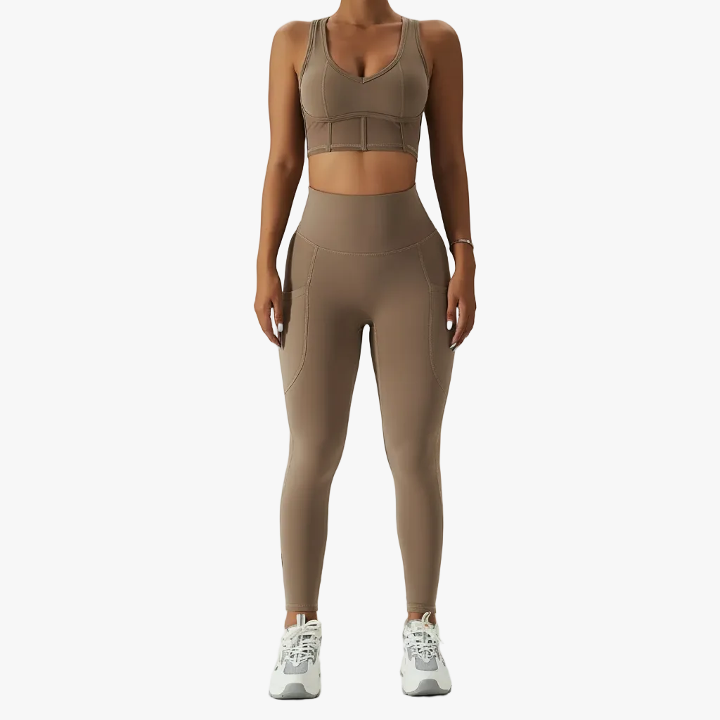 Dámské běžecké fitness oblečení s efektními zády, barva nude